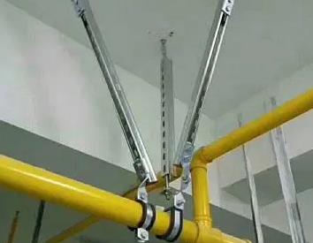 闸阀支撑架的质量要求。价格决定了宝兴抗震支撑框架的质量。